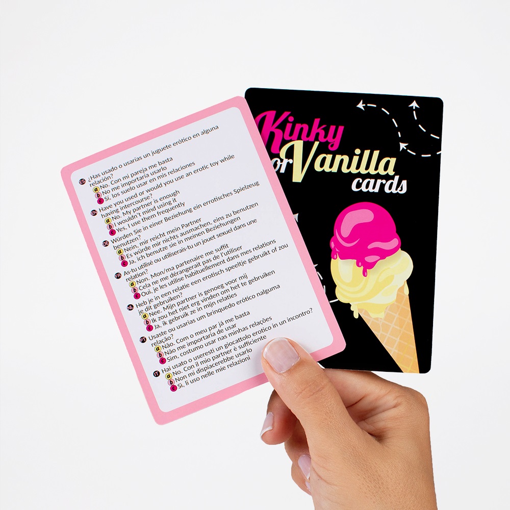 n12372-kinky-or-vanilla-board-game-2
